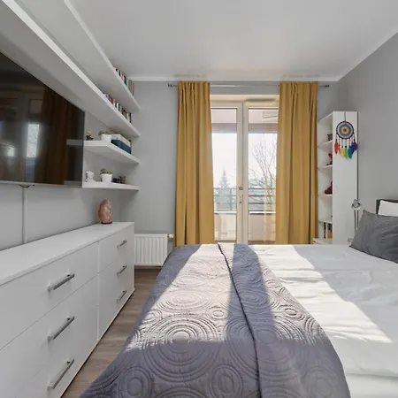 Apartament Krzycka By Renters Apartment